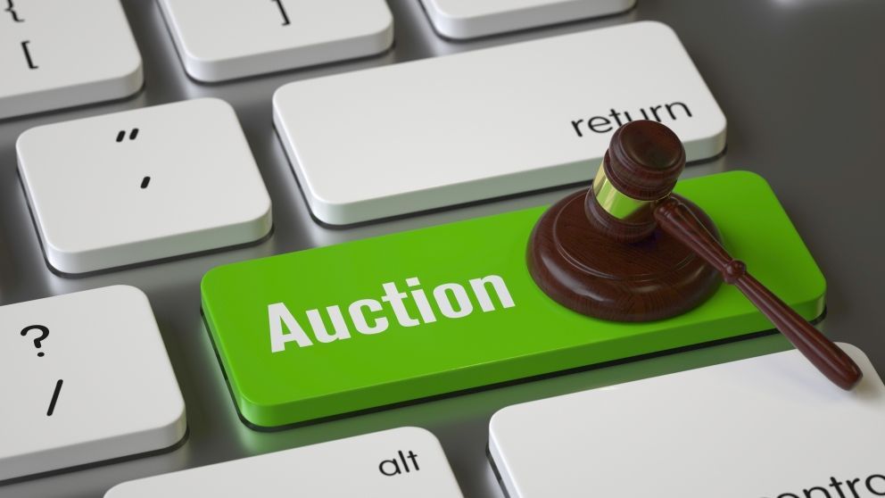 green_auction_button